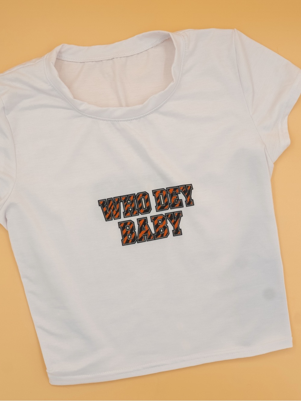 White Cincinnati Bengals NFL Women’s Crop Top - Picture 3 of 5